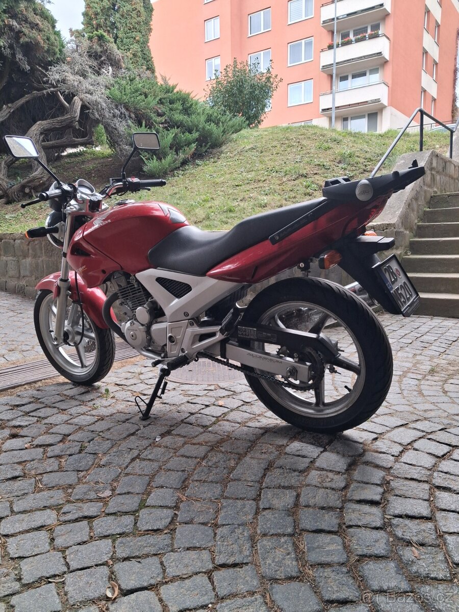 Honda CBF 250 - 9