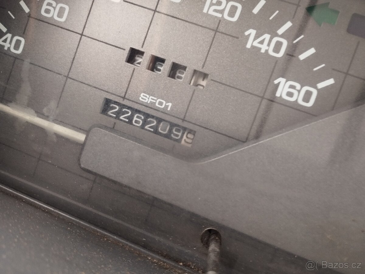 E2200 4x4 - 9