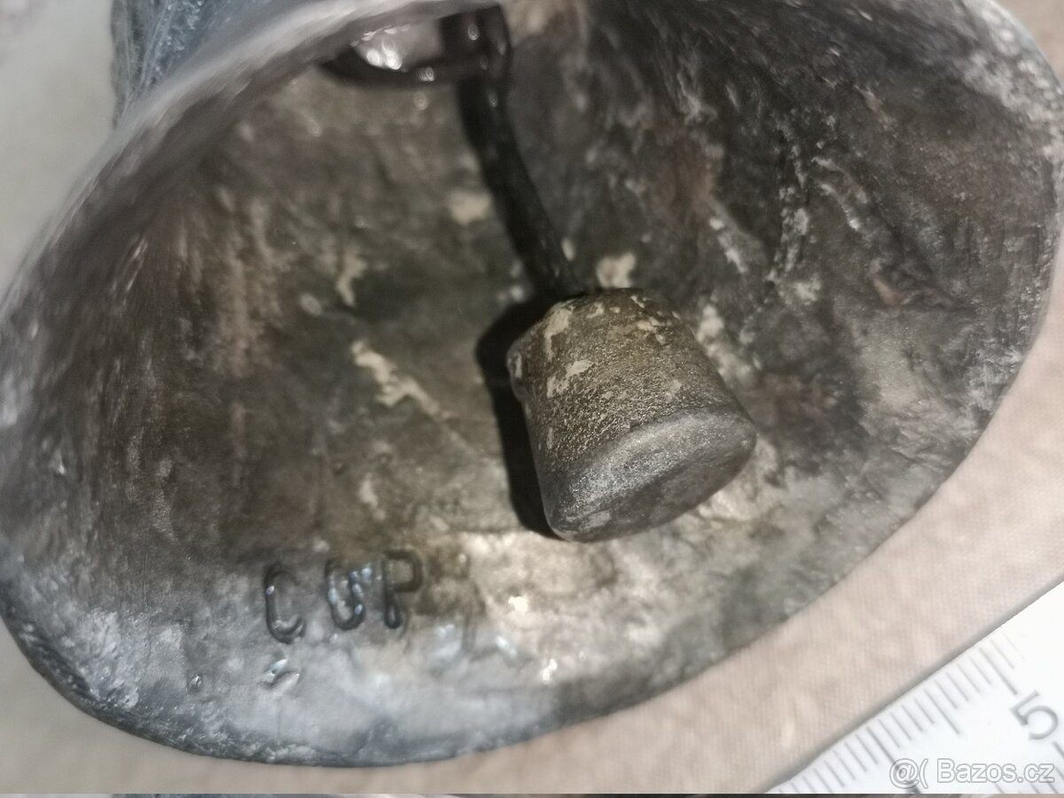 zajímavý malý kovový zvon s motivem Madony a nápisem - 9