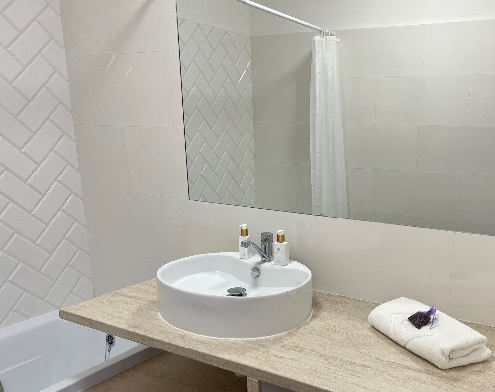 STAVEBNÍ PRÁCE,BRNO a okolí-Rekonstrukce bytů a domů - 9