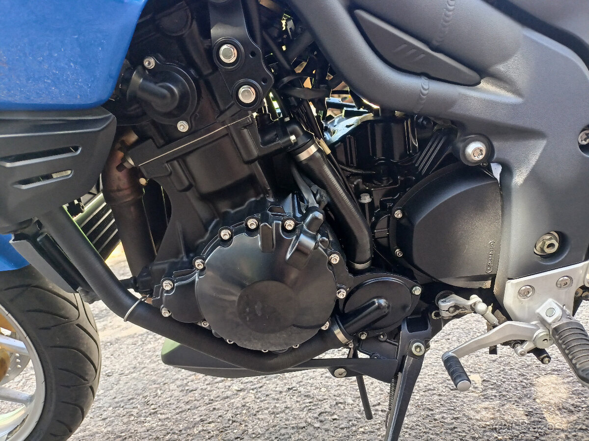 Triumph Tiger 1050 - 9