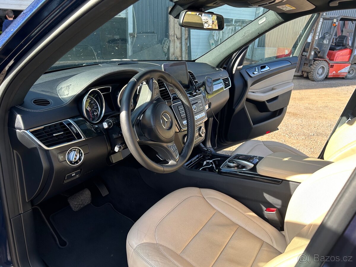 Mercedes gls - 9
