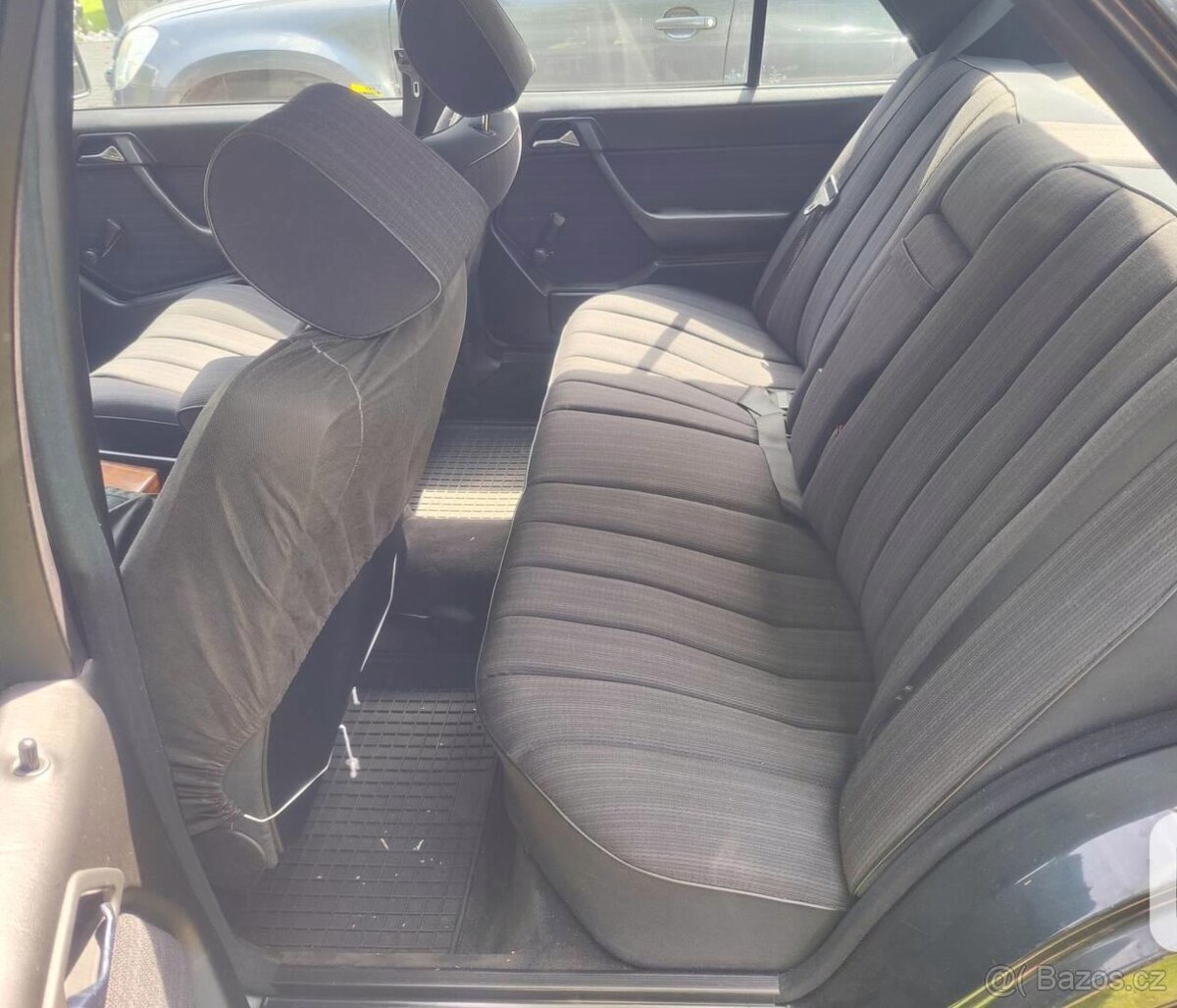 MERCEDES BENZ 124 - 9