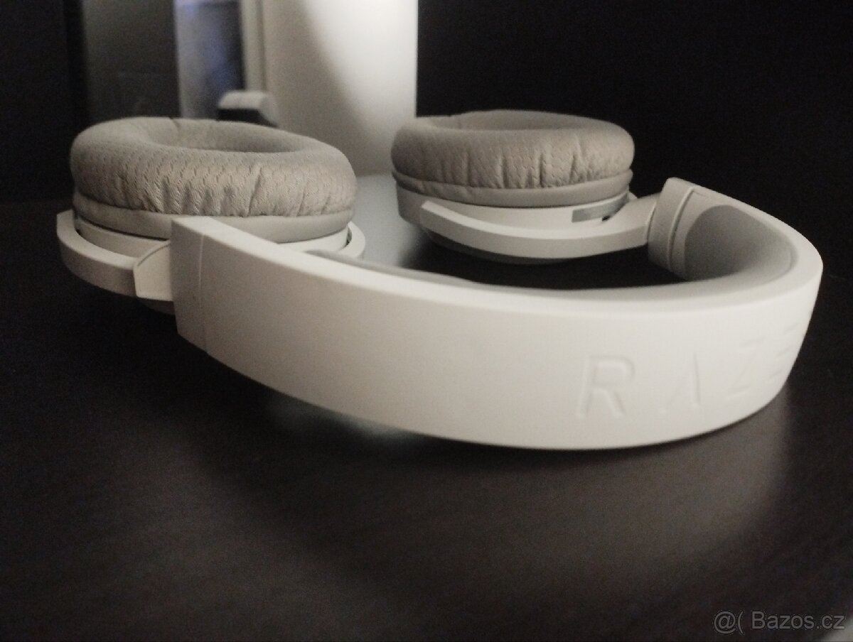 Razer Barracuda X Mercury Edition – bezdrátová sluchátka - 9