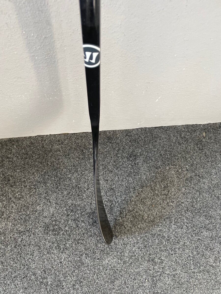 Nová kompozitová hokejka WARRIOR AK TWENTY SEVEN - 9