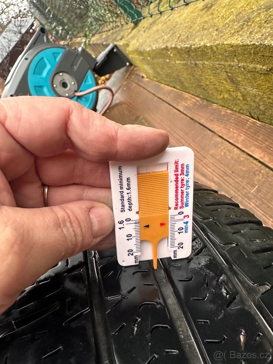 Prodám Michelin Agilis camping - 9