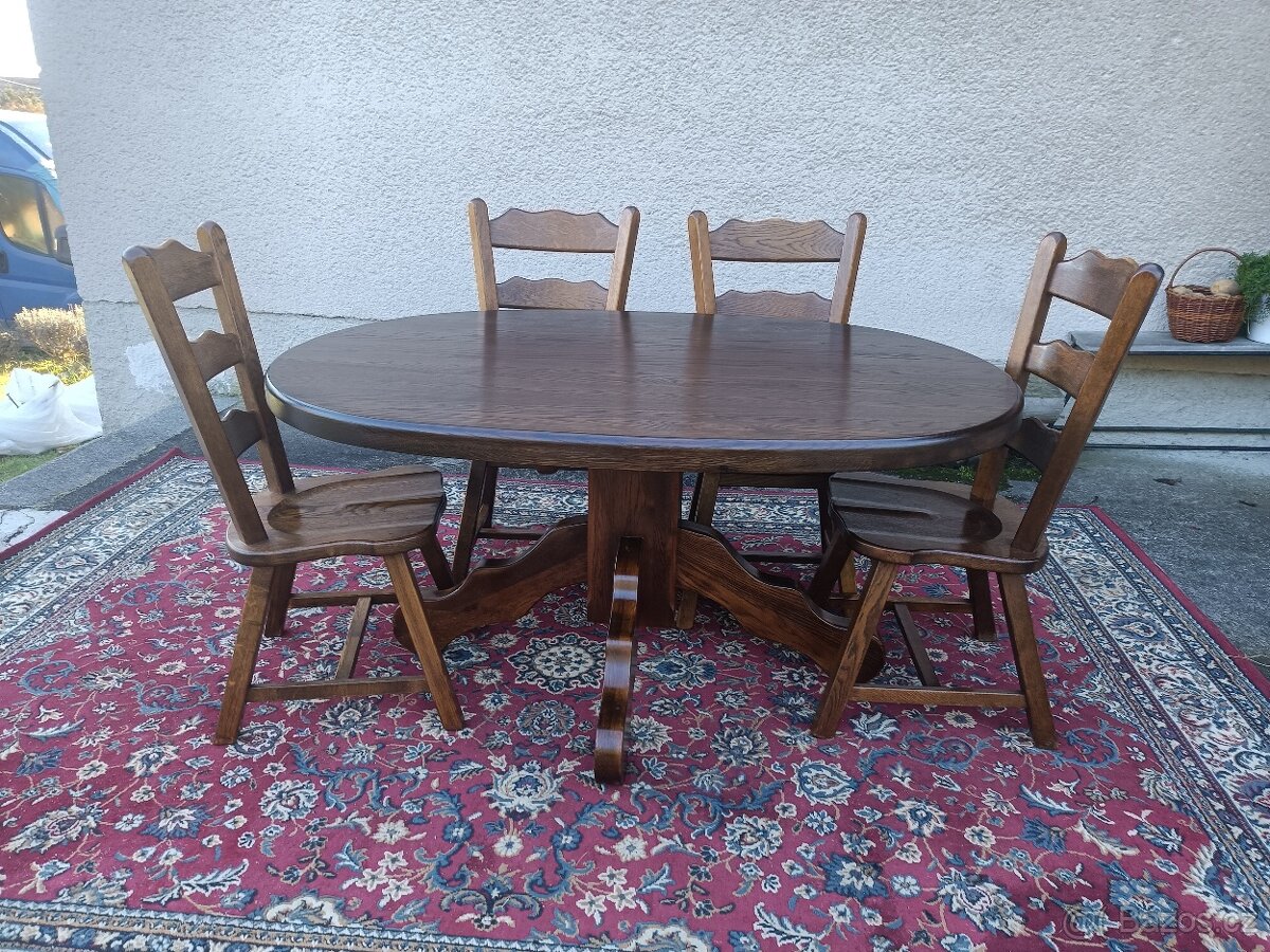 Rustikální tmavá dubová jídelna - Stůl & 4 X židle . - 9