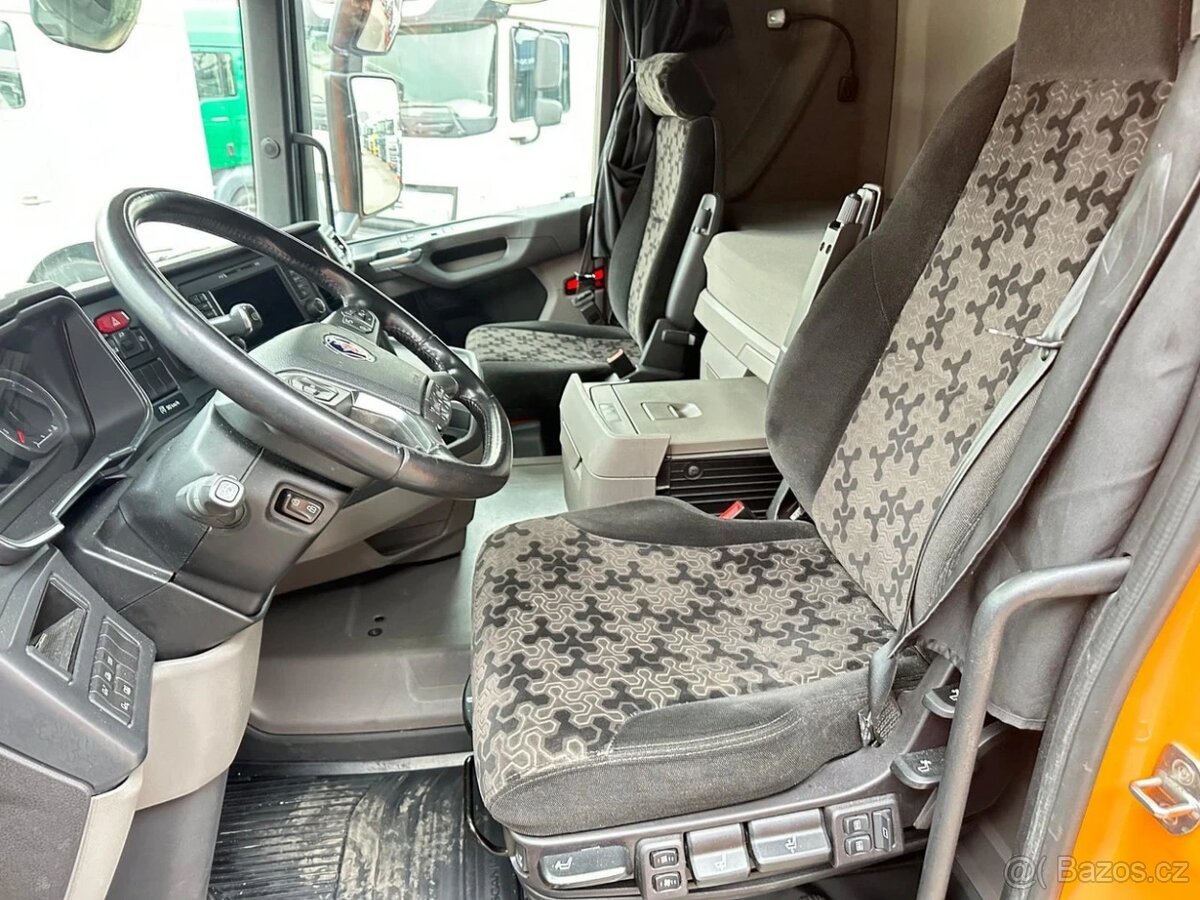 Scania R450 4x2 / PTO / 357tkm - 9