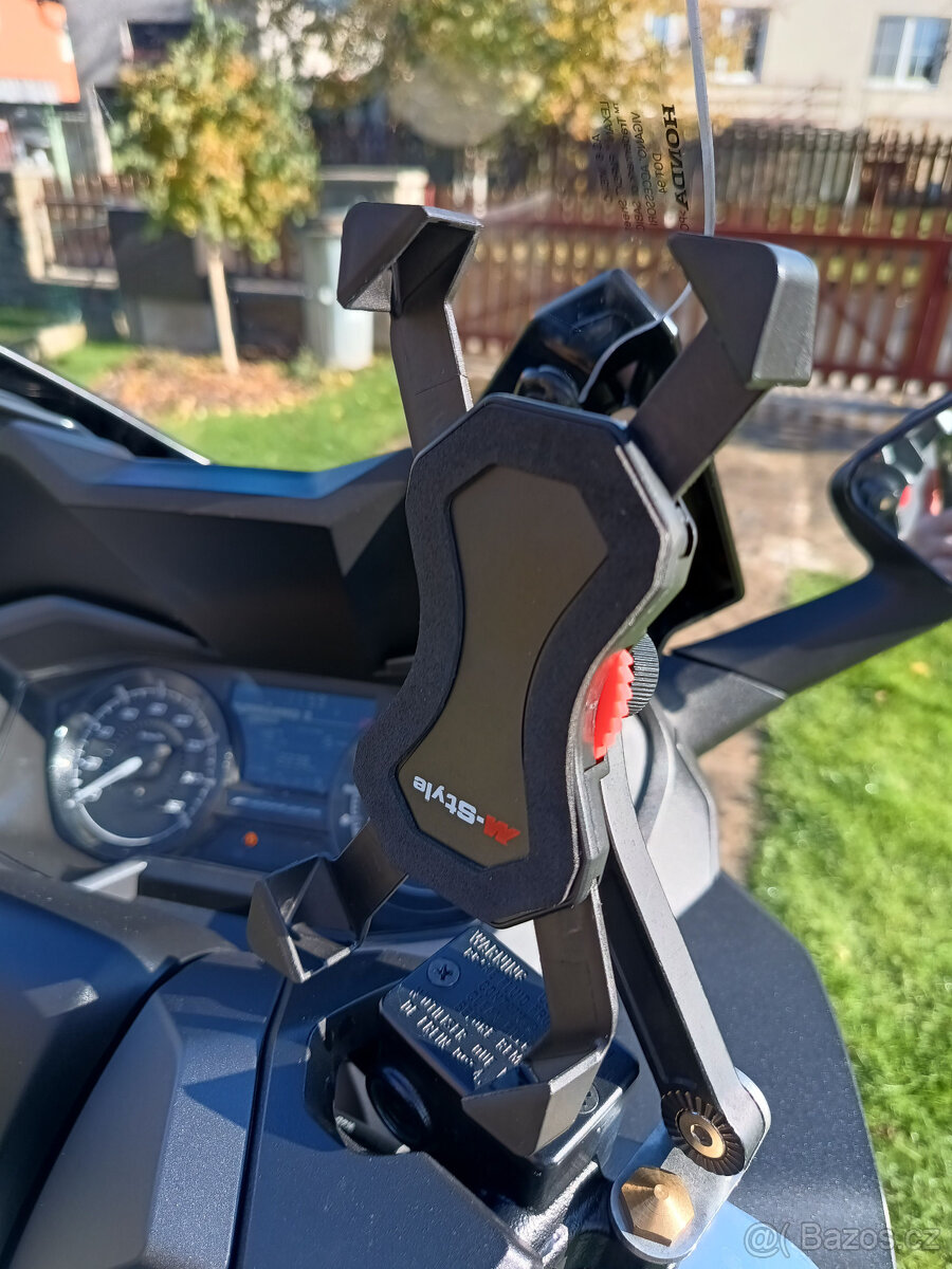 Honda Forza 125, ABS 2021 - 9