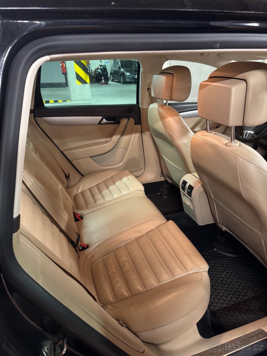 Volkswagen Passat B7 Alltrack 2.0 TDI (2012) - 9