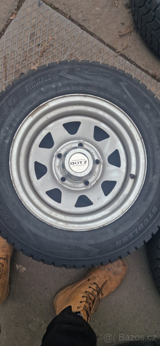 Kola 205/70 R15 DOTZ Suzuki Jimny - 9