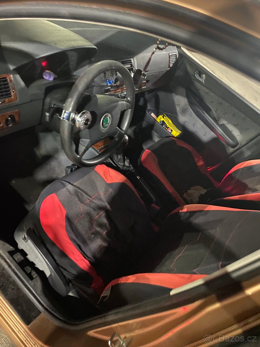 Škoda Fabia 1.4 benzín Elegance Kombi - 9