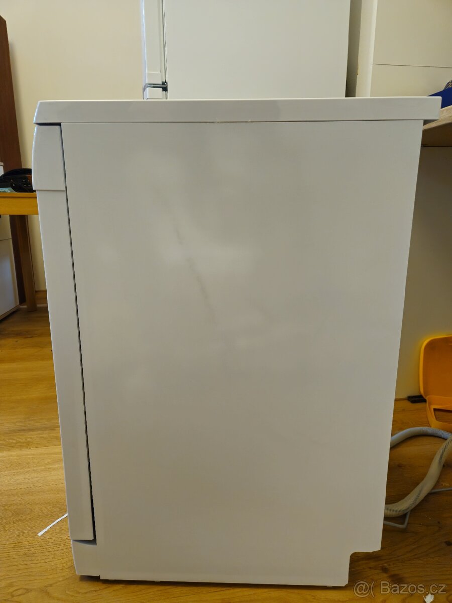 Myčka BOSCH Série 2 jako nová - 9