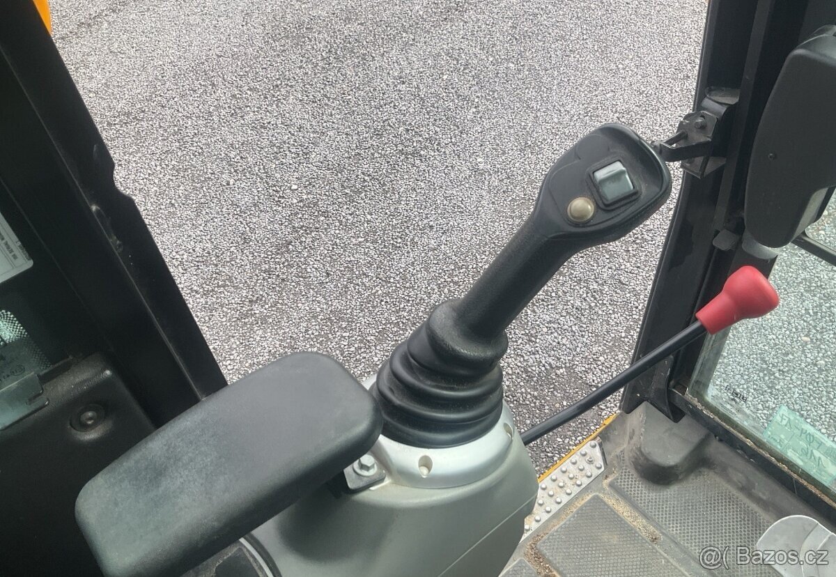 JCB 50 Z - zánovní rýpadlo 2. generace v TOP stavu - 9