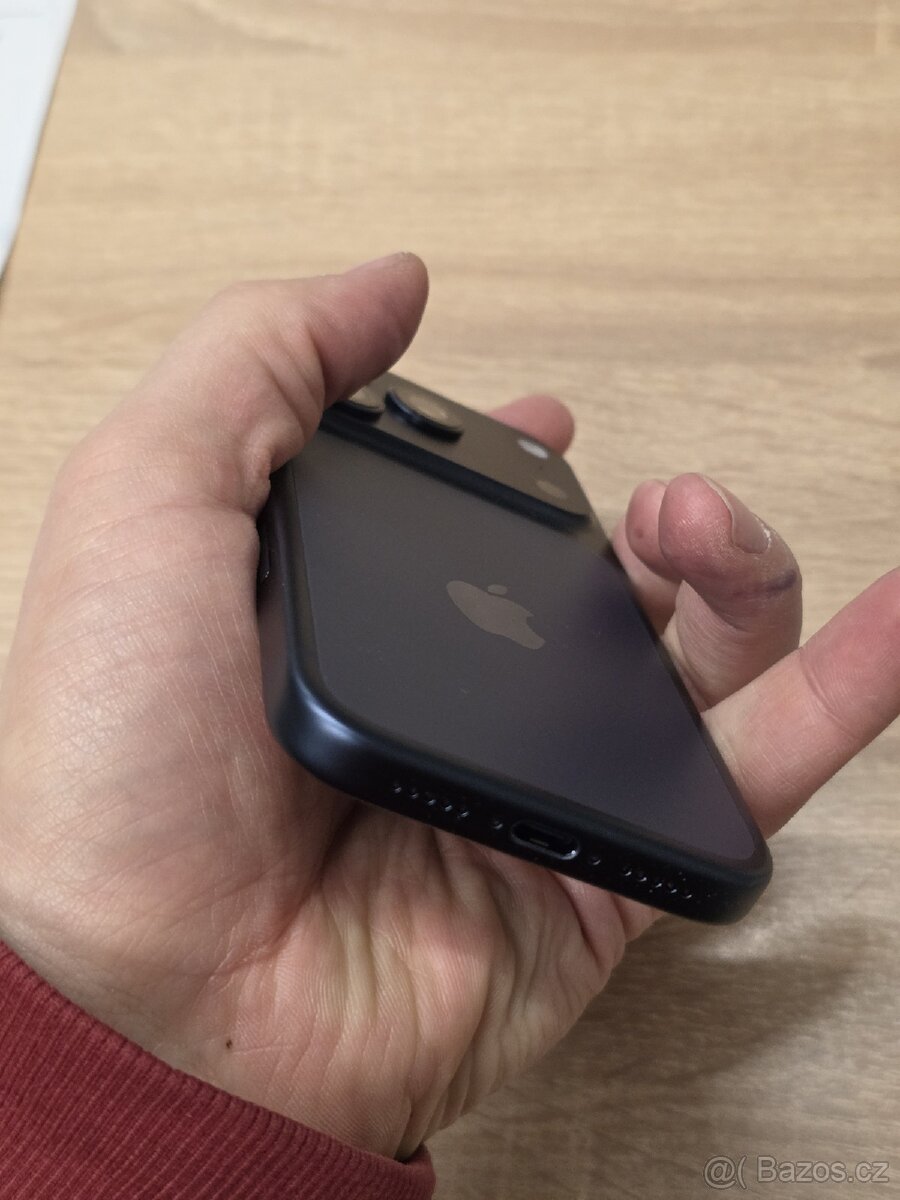 iPhone 17 pro 256GB NEPOUŽITÝ (kupovaný 20.12.2025) - 9