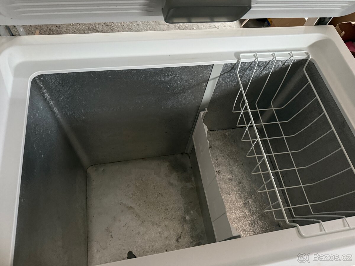 Mrazák Whirlpool - pultový - 9