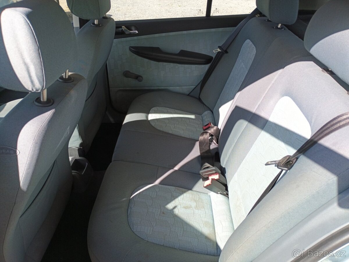 Škoda Fabia - 9