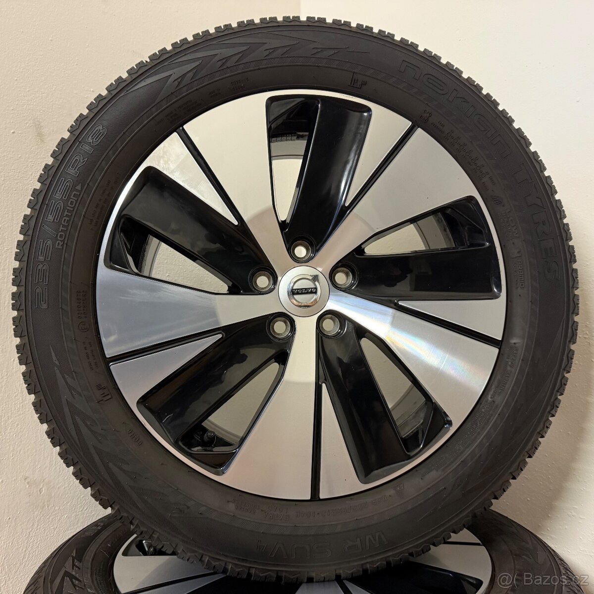 FORD FIESTA MK8 4x108 R15 ET45+ZIMNÍ 195/60R15 5mm - 9