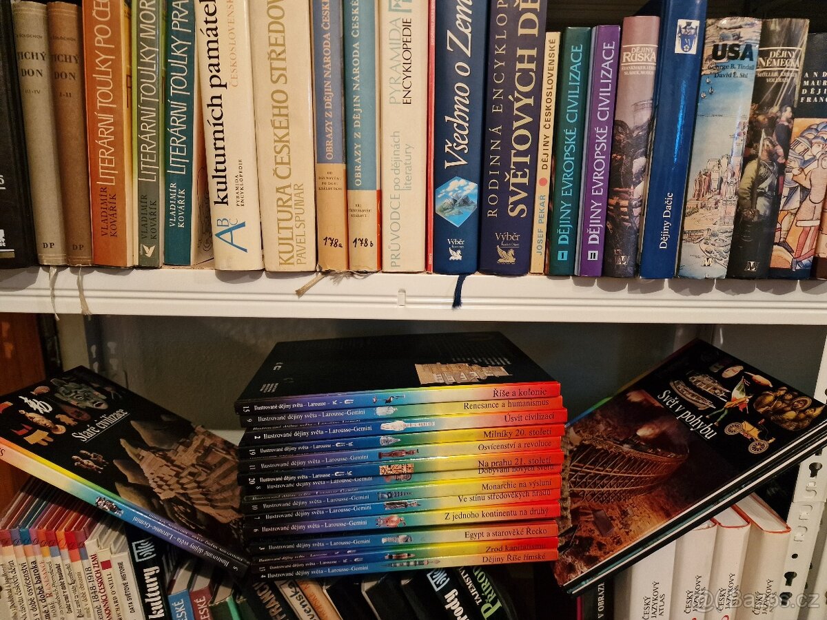 Velké množství knih - 9