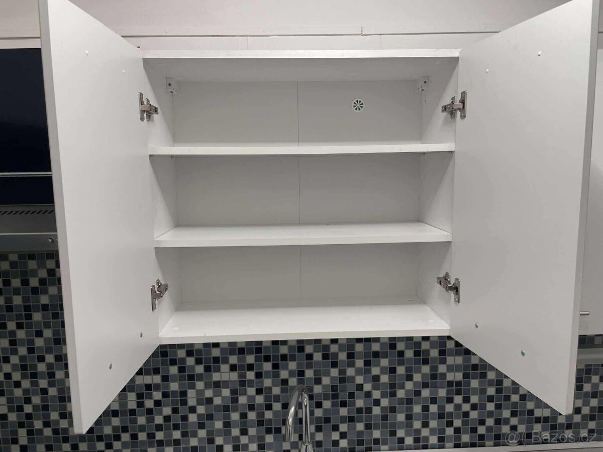 Kuchyňská linka vysoký lesk - 9