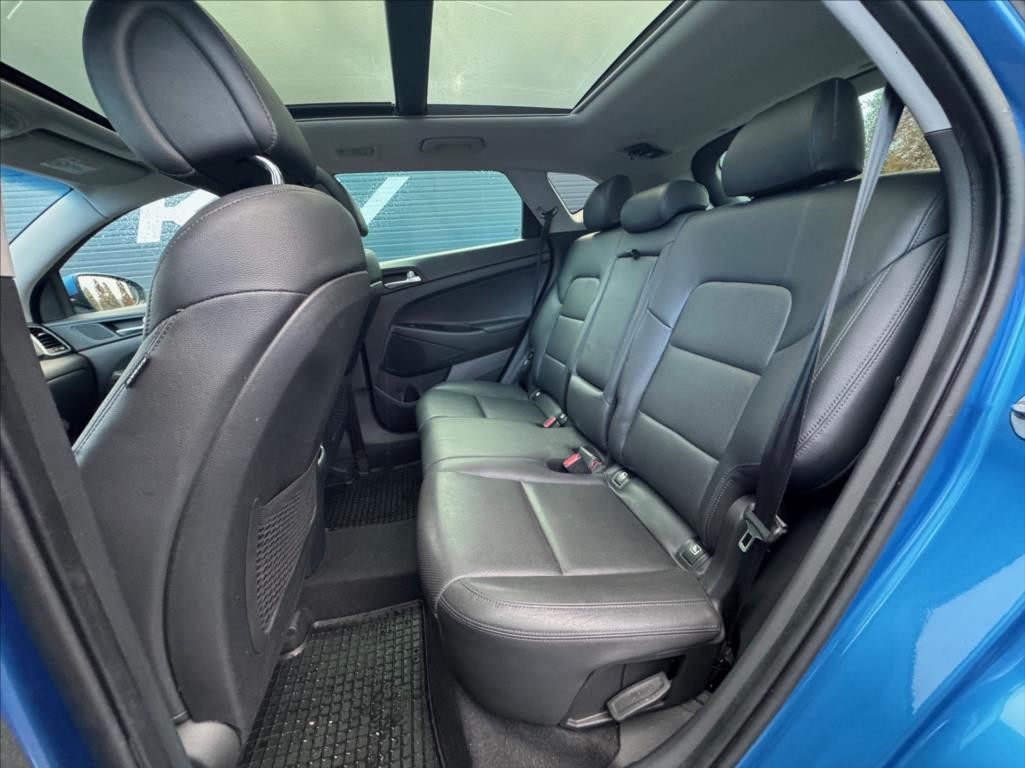Hyundai Tucson 2,0 PREMIUM, AUTOMAT, 4x4 (2017) - 9