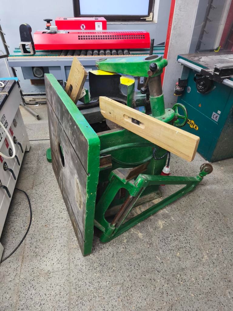 Soubor truhlářských strojů - 9