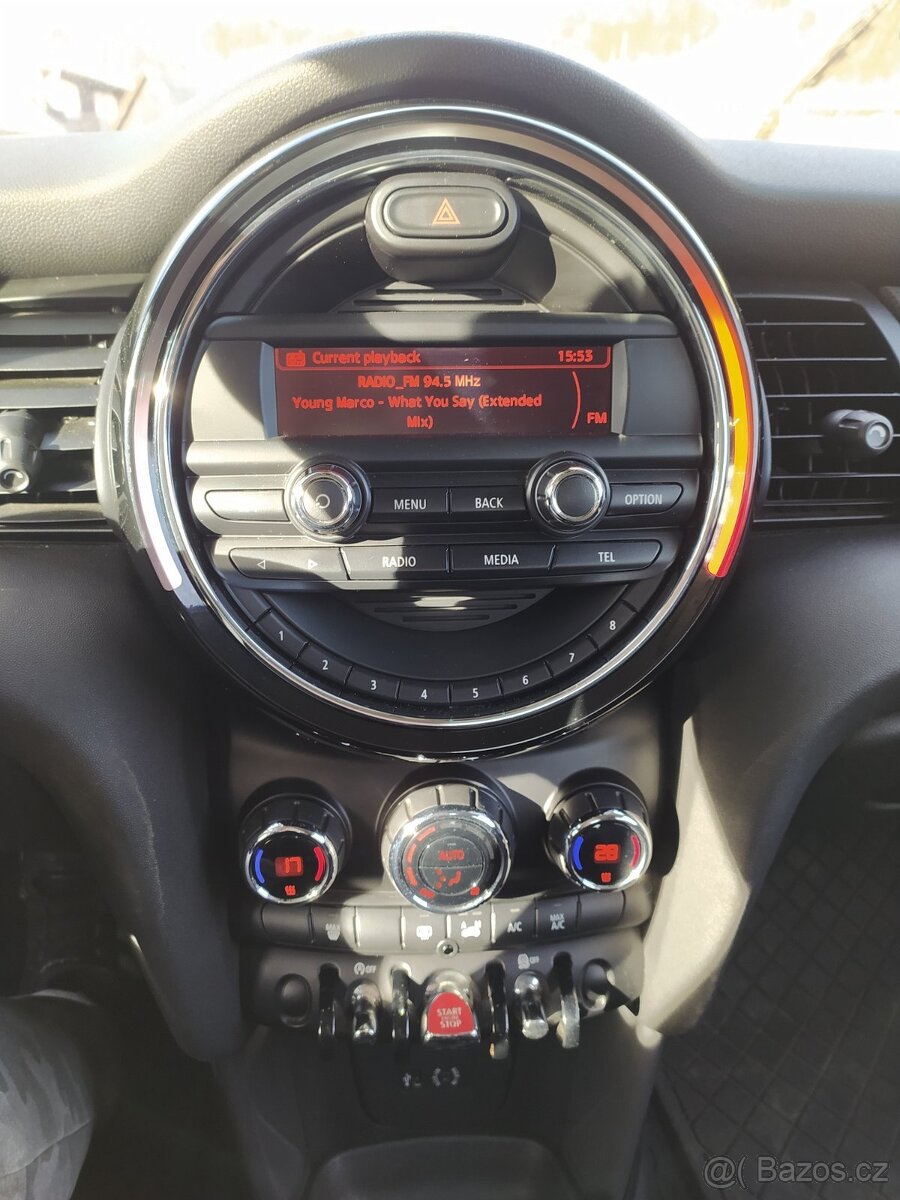 Mini Cooper D F55 diesel ročník 2015 - 9