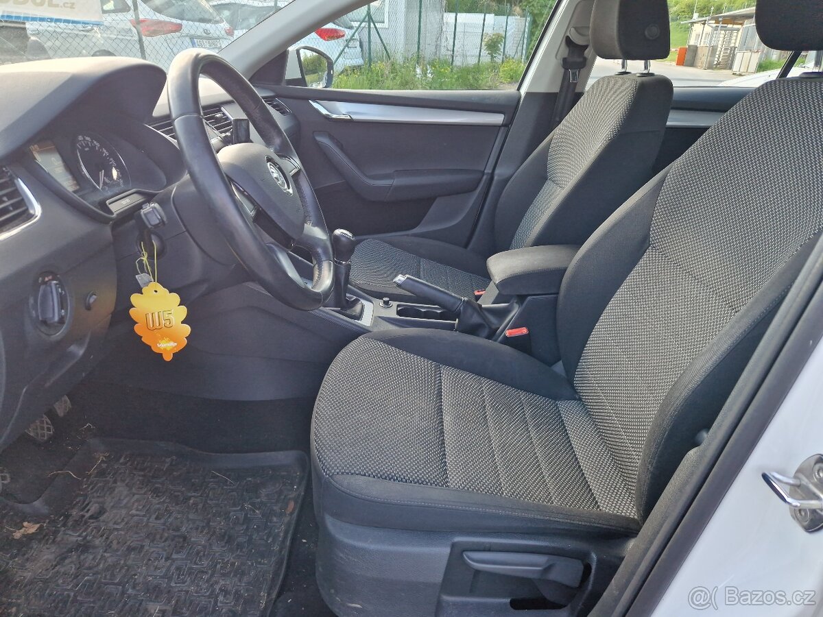 Škoda Octavia 4x4 2,0TDi i na splátky všem BEZ REGISTRU - 9