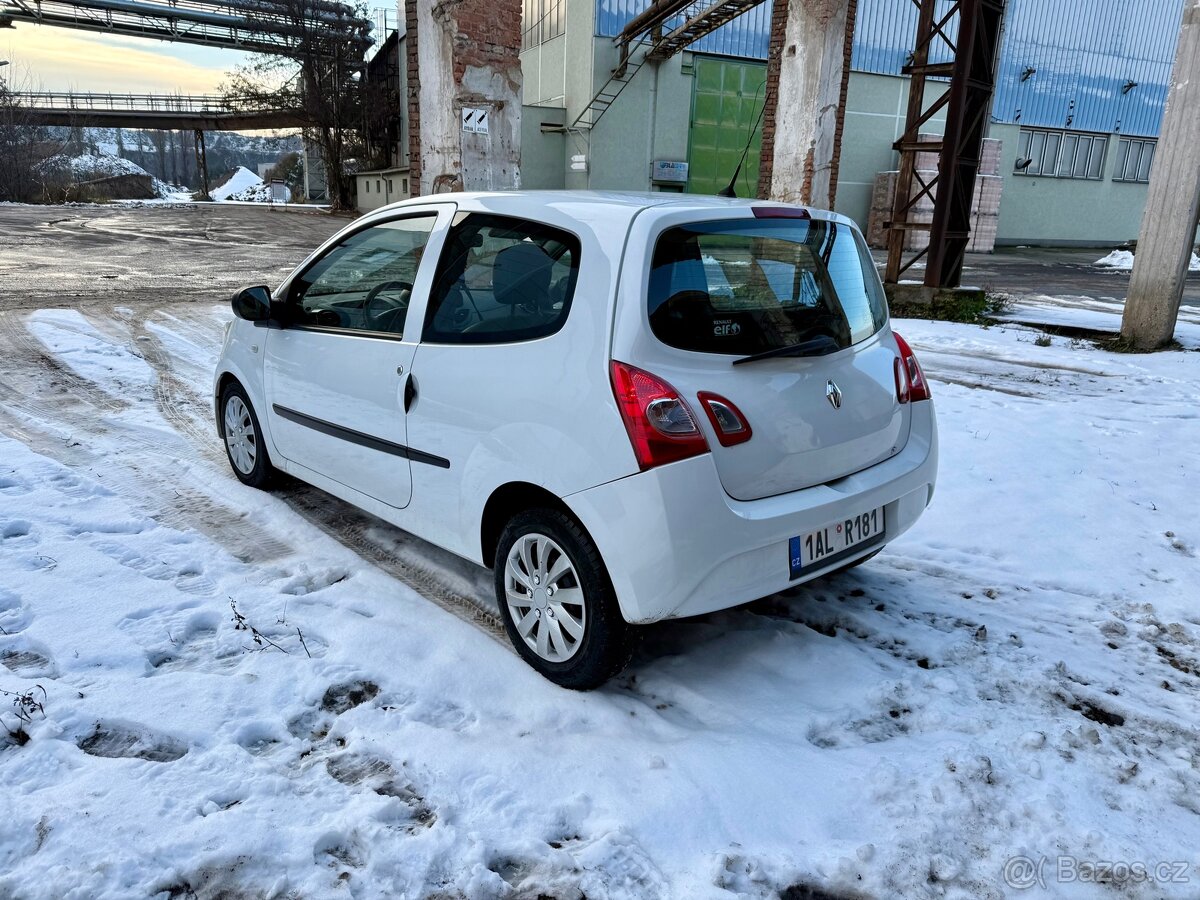 Renault Twingo facelift - 9