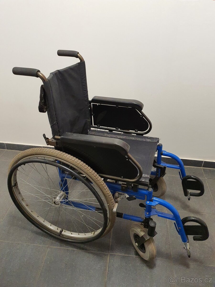 SuperCENA skládací invalidní vozík - 9