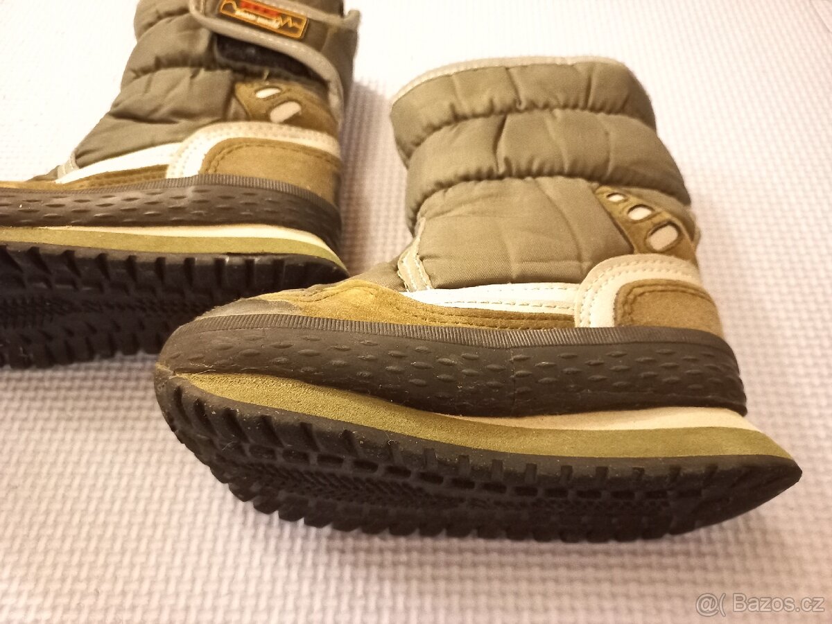 Gumáky a zimní boty - 9