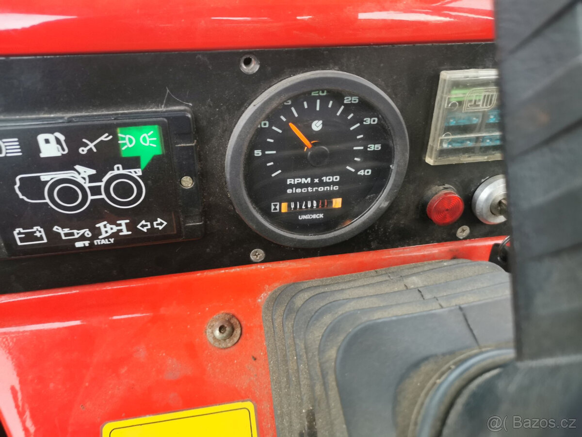 Malotraktor / nosič nářadí AGT 835H s SPZ + příslušenstvím - 9