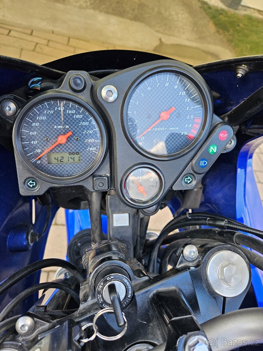 Honda Hornet CB600F - 9