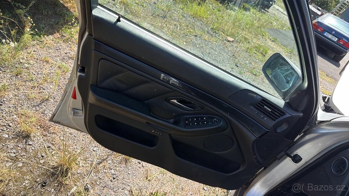 Díly-BMW E39 525D titansilver - 9