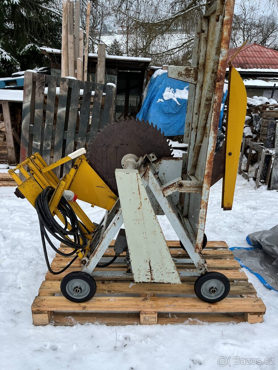 Cirkulárka s kolébkou Narex typ HVP 60 - 9