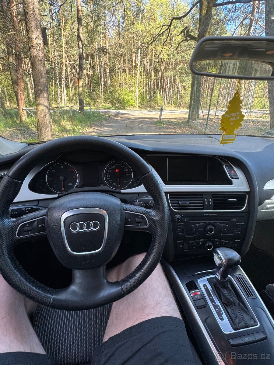 Audi A4 B8 2.0 TDI 2008 - 9