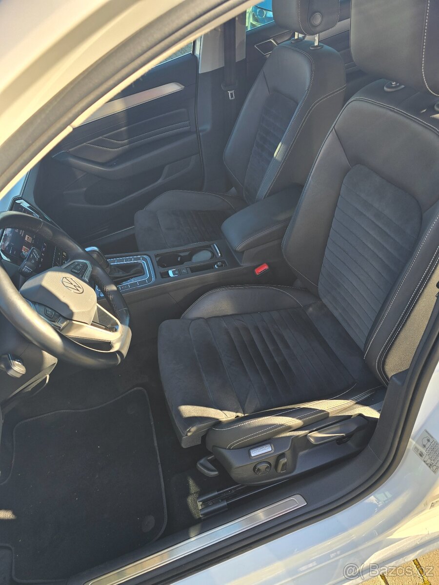 VW Passat 2,0 tdi 110kw HIGHLINE KAMERA - 9