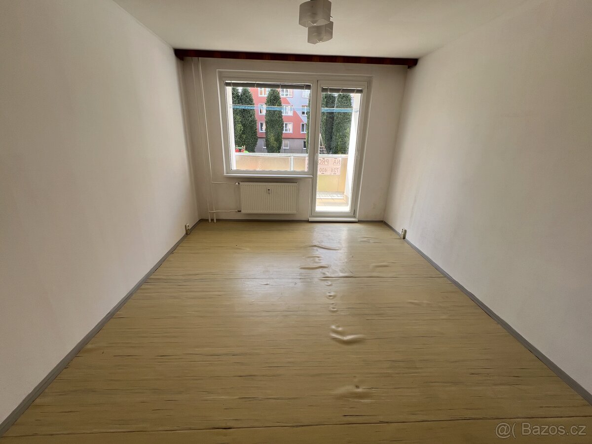 Prodej bytu 2+1 OV, ul. Sídliště Míru, Podbořany - 9