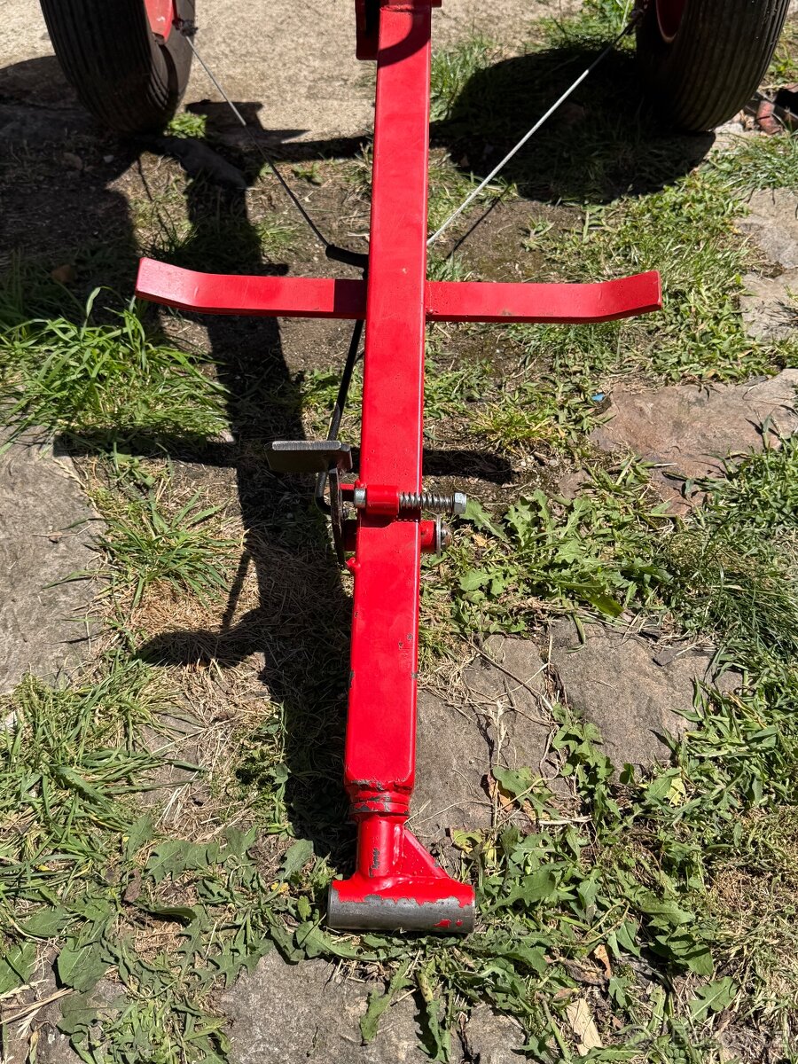 Kultivátor / malotraktor Briggs & Stratton 205cc - 9