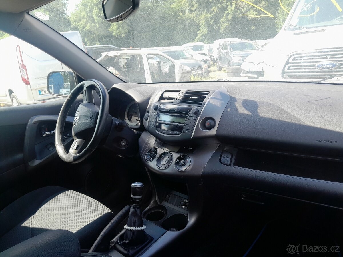 Toyota Rav4 2,2 D-4D 150 4X4 - 9