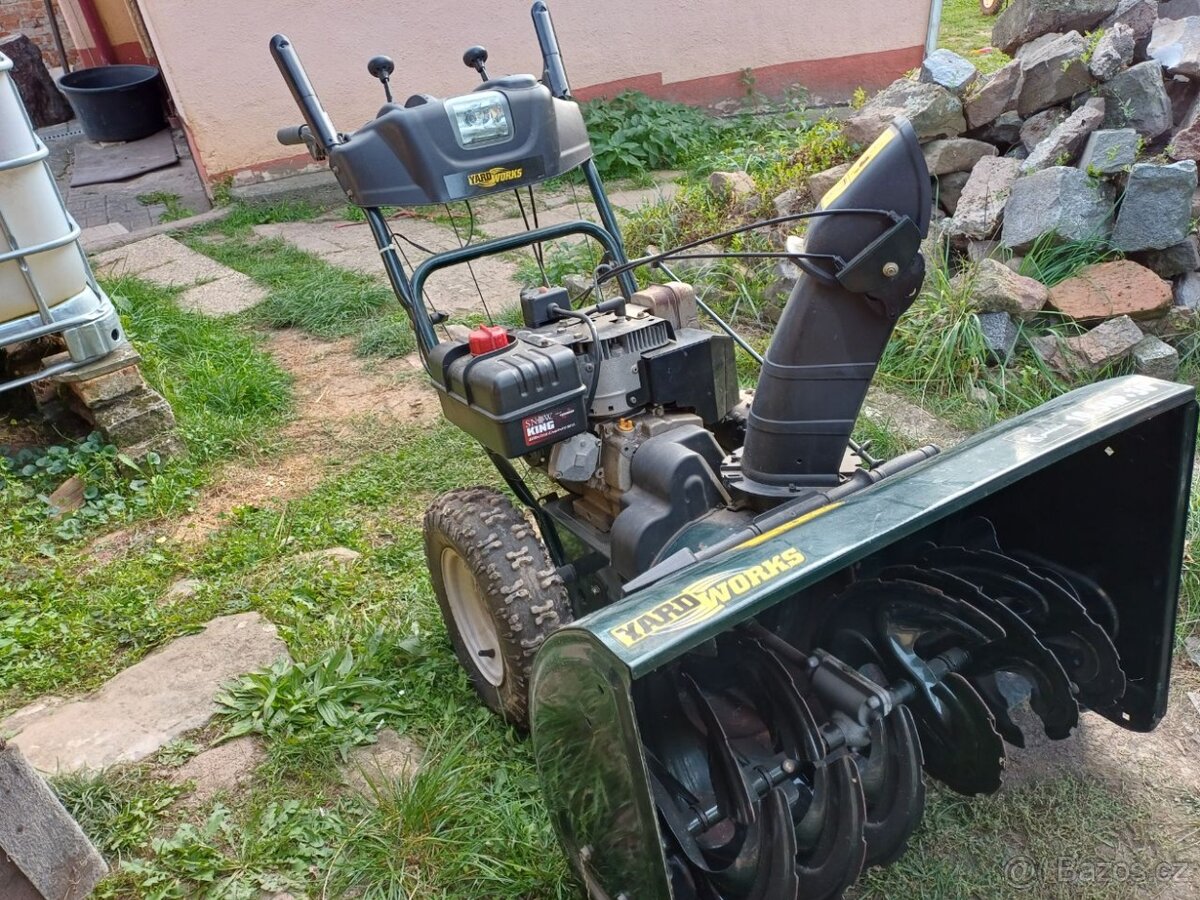 BENZÍNOVÁ SNĚHOVÁ FRÉZA 10,5 HP - 9