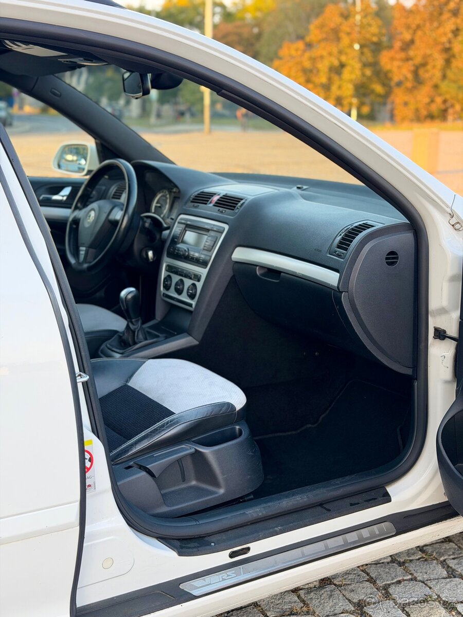 Škoda Octavia VRS || 2.0 D 125/kw - 9