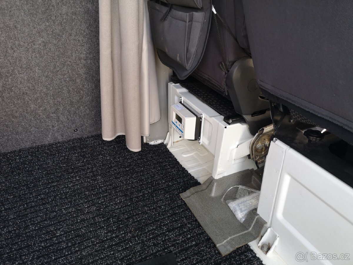 Obytná dodávka Mercedes Sprinter 906 - 9