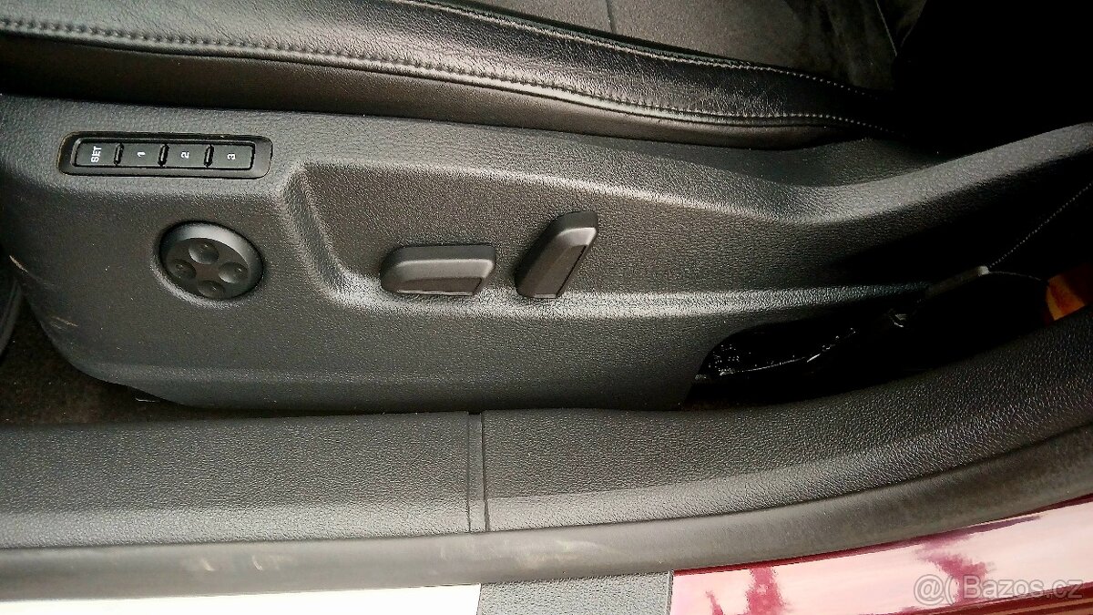 Superb Combi 2.0 TDi DSG 4x4 99 000 Km. - 9