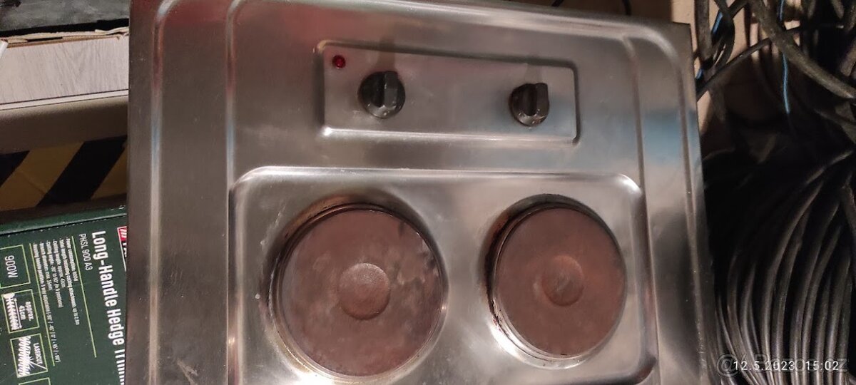 Dřez s 2 plotýnkovým vařičem a vodovodní baterií - 9