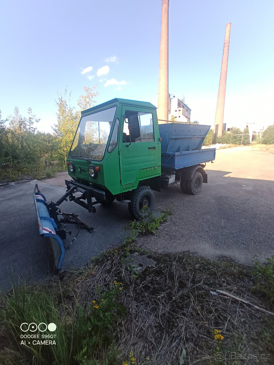 prodám ifa multicar m25 4x4 sypač sněhová radlice - 9