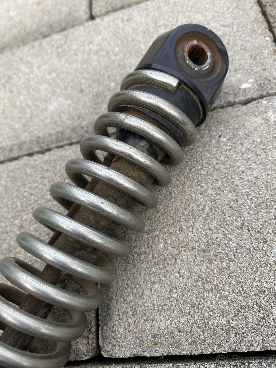 Zadní tlumiče Babetta 210 - 9