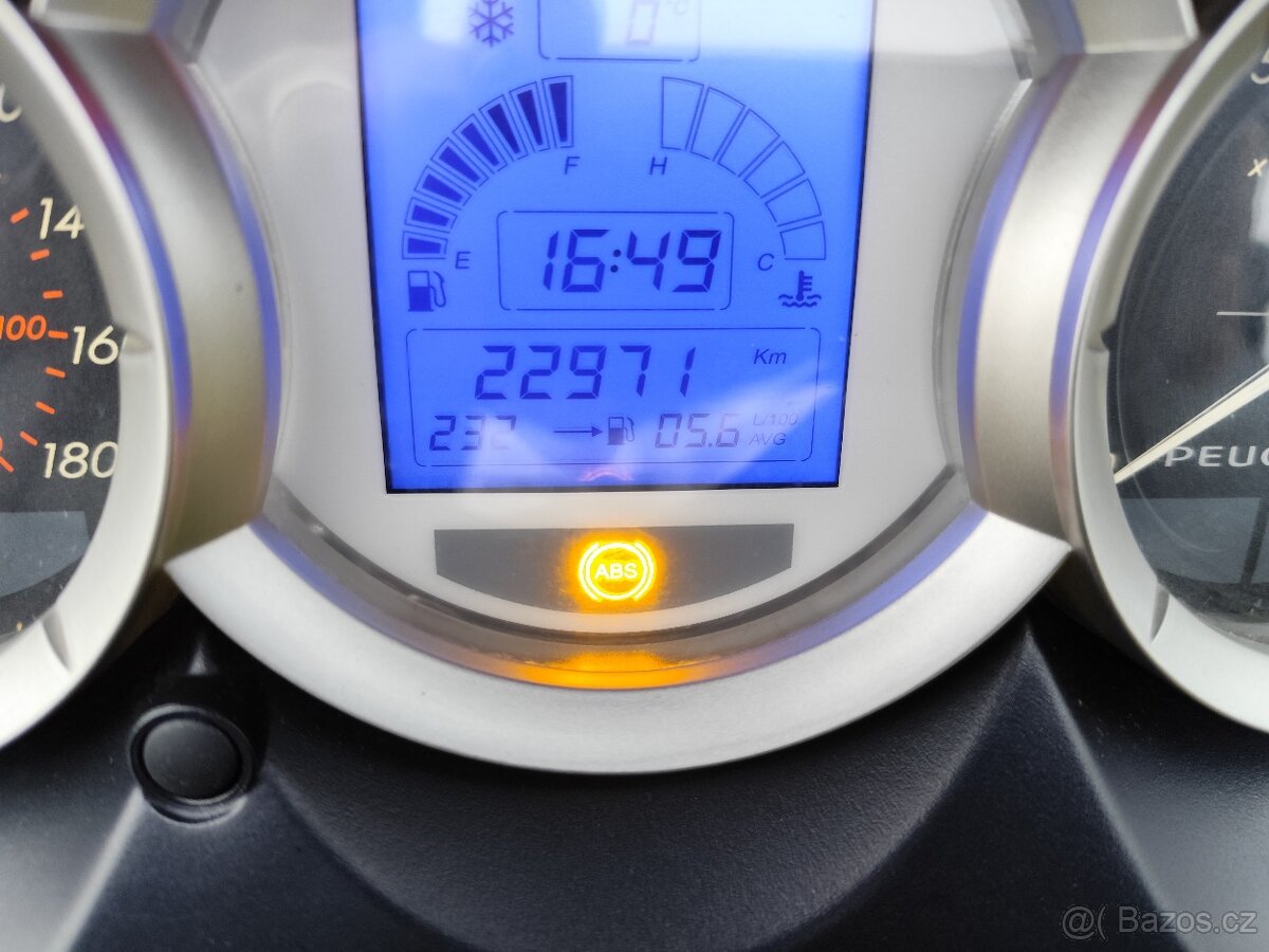 Peugeot satelis 125 doprava zdarma - 9