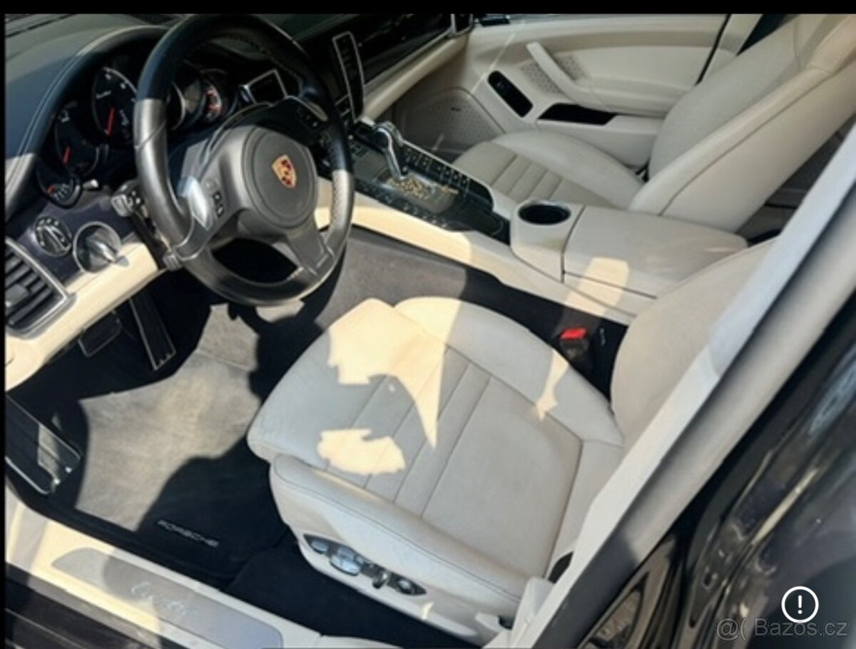 Prodám Porsche Panamera - 9