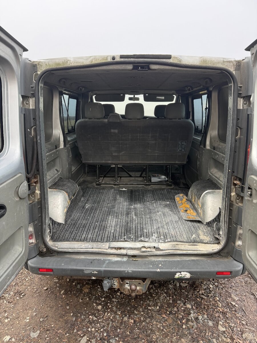 Opel Vivaro 1,9 DTI - 9